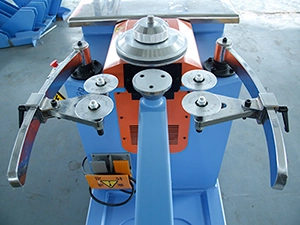 Гидравлические станки для производства колен воздуховодов HRE-1250